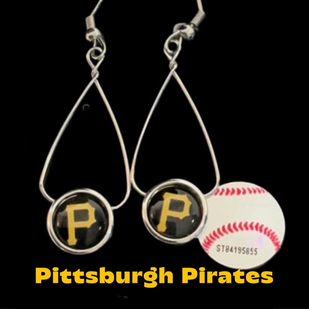 WINCRAFT COLLECTION Pittsburgh Pirates Wire Dangle Earrings NEW in Package